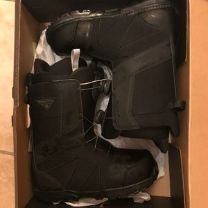 HIGHLINE BOA SNOWBOOTS MEN SIZE 9